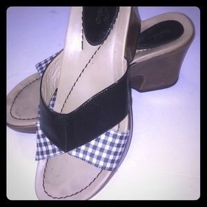 DANSKO WEDGE SANDALS